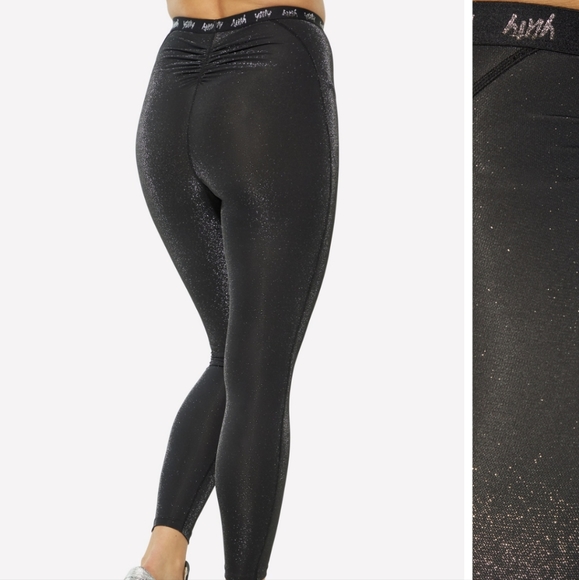 NWT Black Ruched Yitty Leggings - Picture 2 of 5